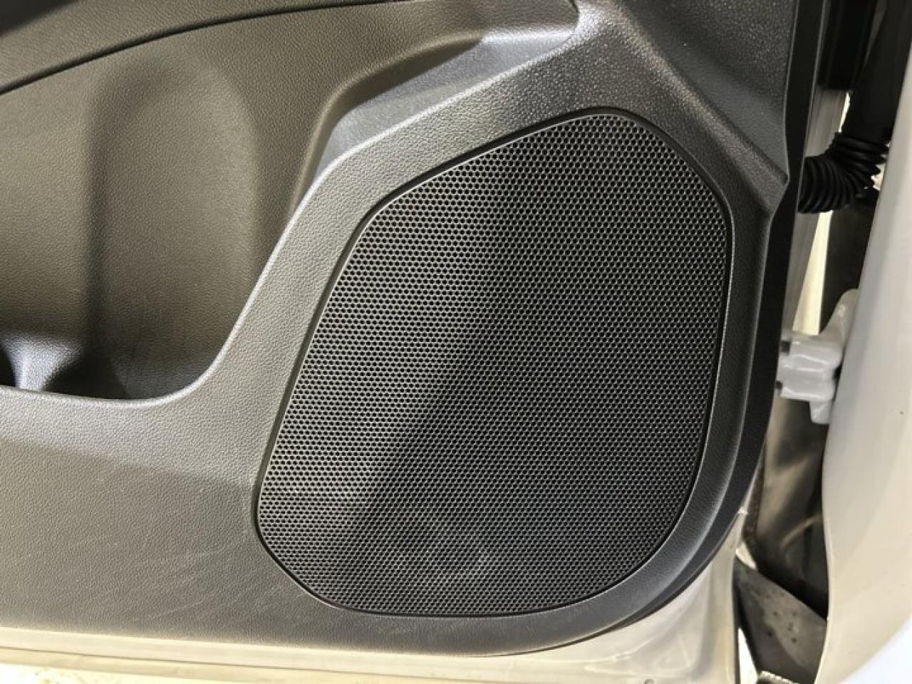 2024 Chevrolet Trax 1RS | Remote Start | Heated Seats | Heated Steering Wheel Photo