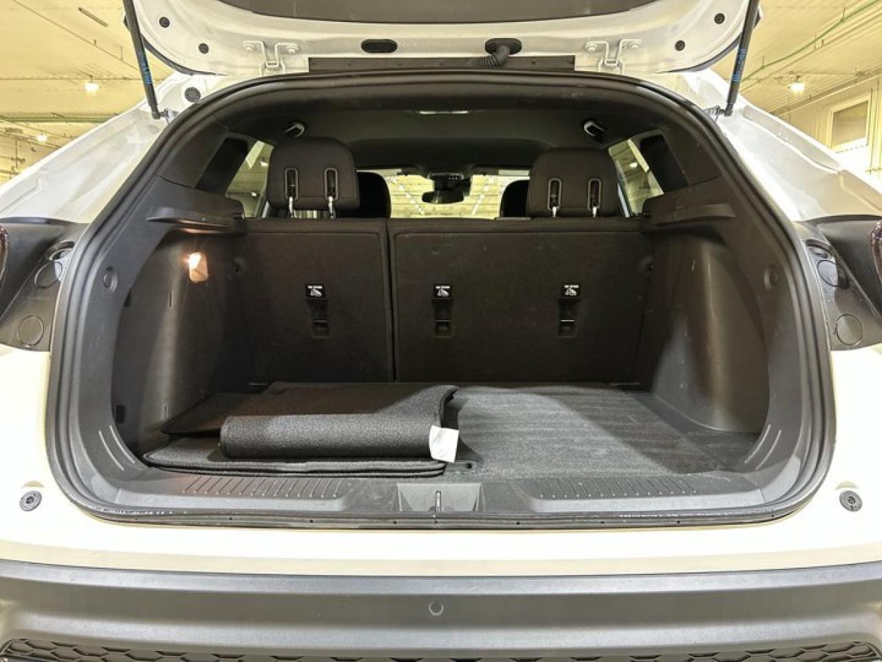 2024 Chevrolet Trax 1RS | Remote Start | Heated Seats | Heated Steering Wheel Photo