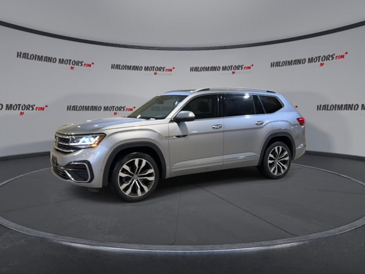 2021 Volkswagen Atlas Execline 4MOTION | One owner | Accident free Photo