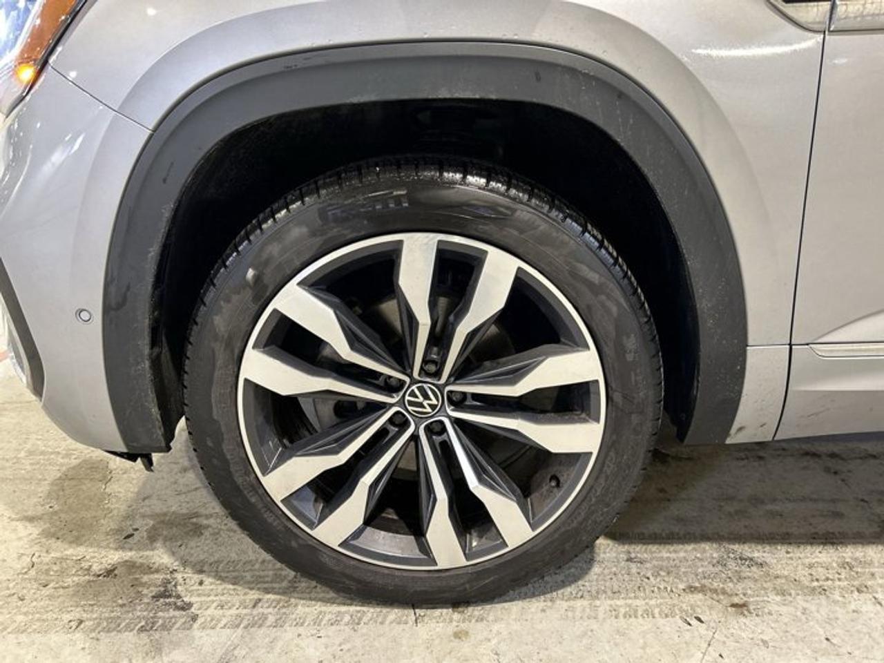 2021 Volkswagen Atlas Execline 4MOTION | One owner | Accident free Photo