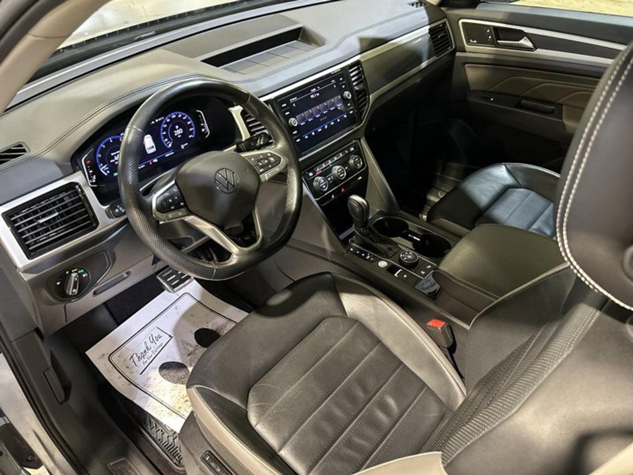 2021 Volkswagen Atlas Execline 4MOTION | One owner | Accident free Photo