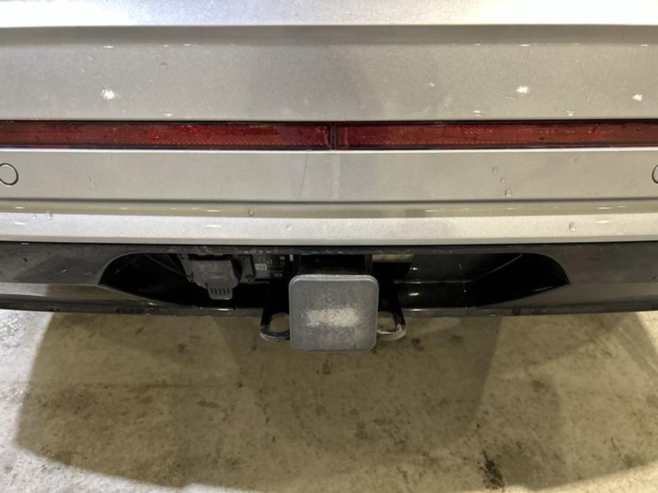 2021 Volkswagen Atlas Execline 4MOTION | One owner | Accident free Photo