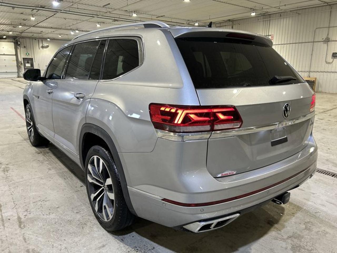 2021 Volkswagen Atlas Execline 4MOTION | One owner | Accident free Photo