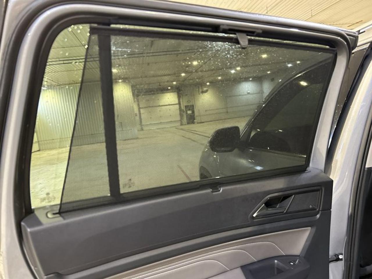 2021 Volkswagen Atlas Execline 4MOTION | One owner | Accident free Photo