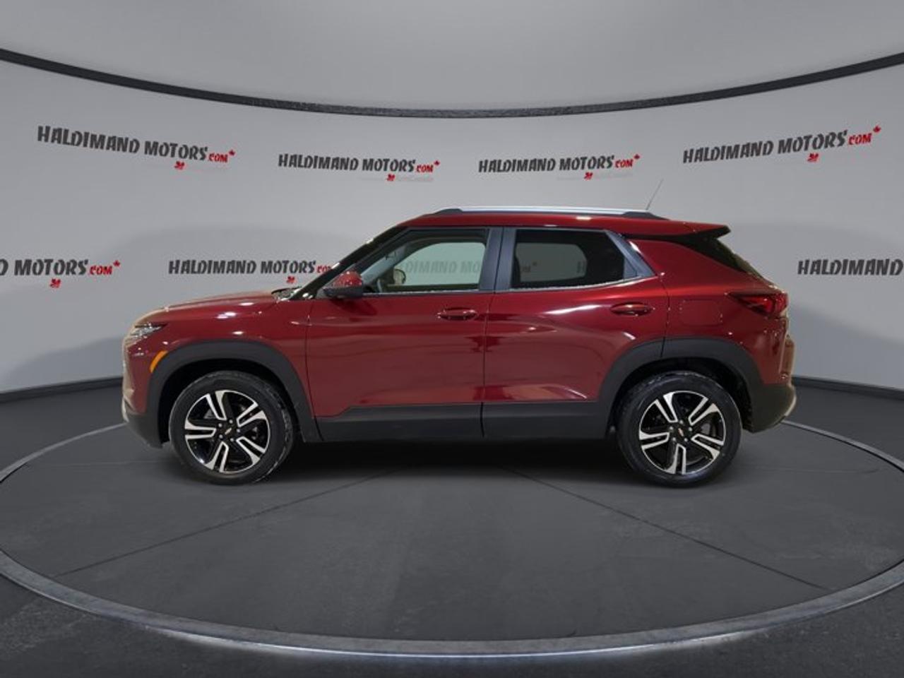 2025 Chevrolet TrailBlazer LT AWD | One owner | No accidents Photo4