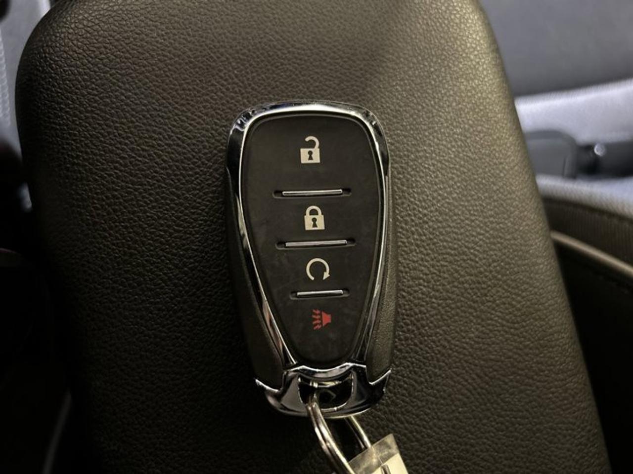 2025 Chevrolet TrailBlazer LT AWD | One owner | No accidents Photo