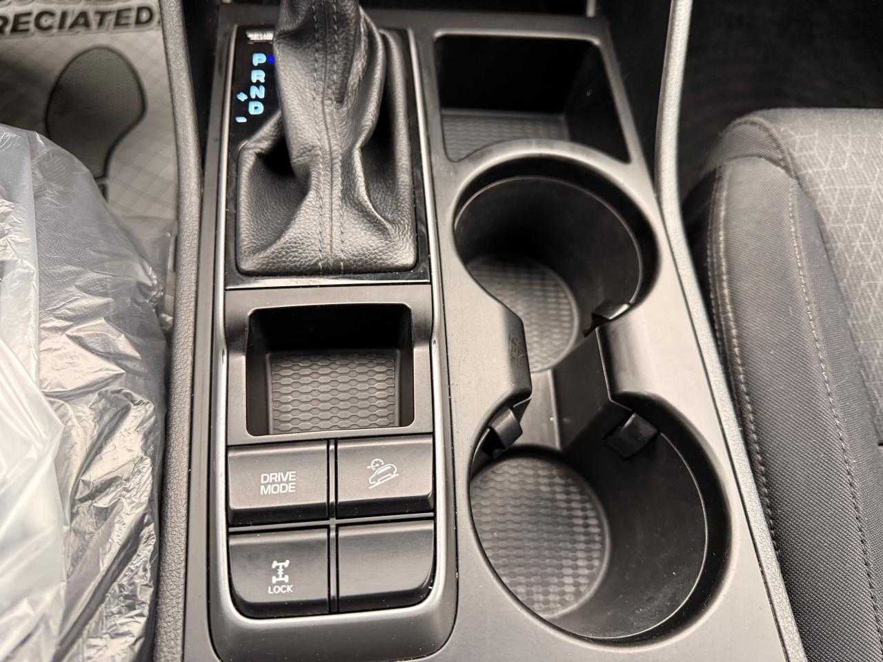 2017 Hyundai Tucson AWD 4DR 2.0L PREMIUM Photo