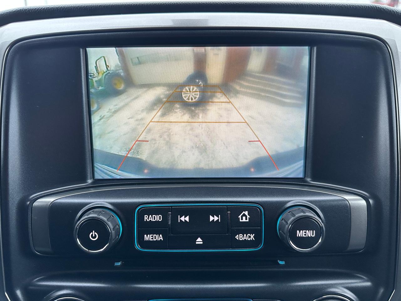 2018 Chevrolet Silverado 1500 LT 4x4 CrewCab 5.3L Heated Cloth 6Pass XM CarPlay Photo