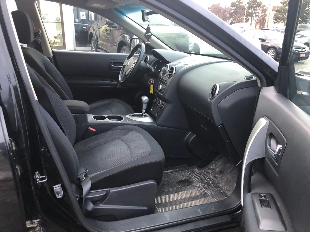 2013 Nissan Rogue S CERTIFIED WITH 3 YEARS WARRANTY INCLUDED. Photo