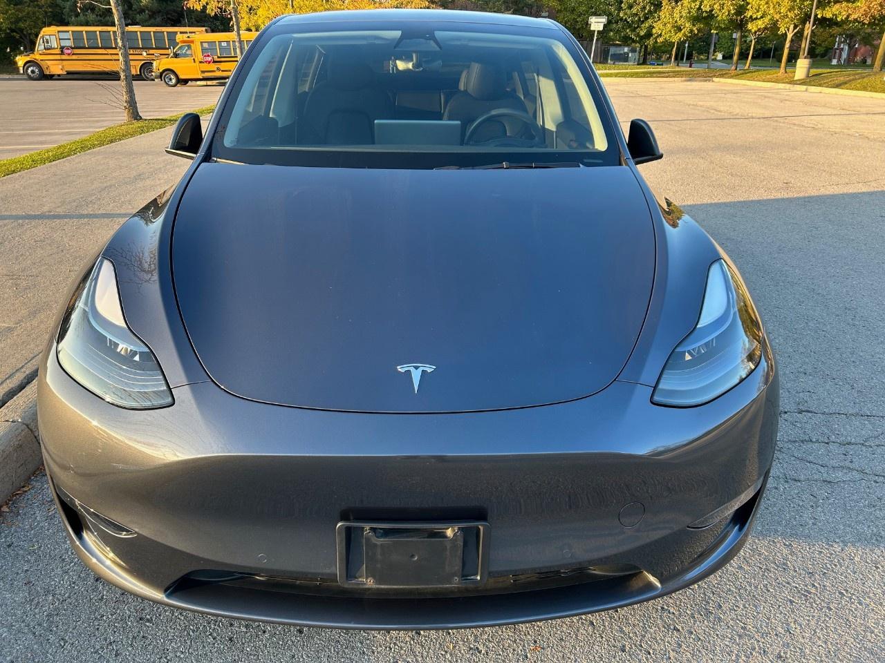 2022 Tesla Model Y Performance AWD Photo0