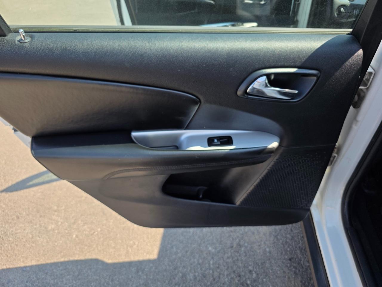 2016 Dodge Journey CVP/SE Plus 4dr Front-wheel Drive Photo