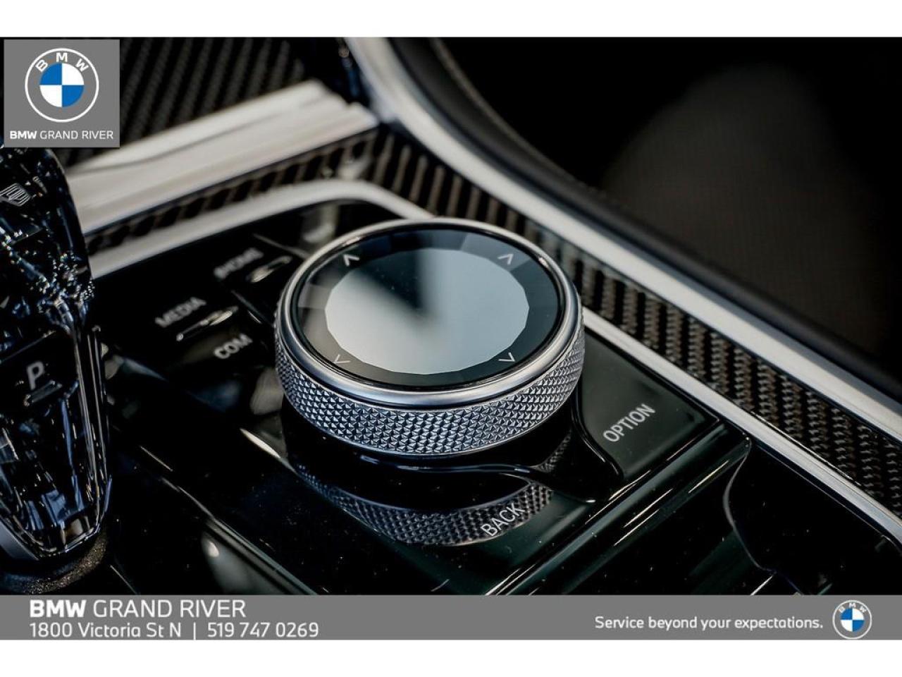 2026 BMW M850 i xDrive 2dr All-Wheel Drive Cabriolet Photo