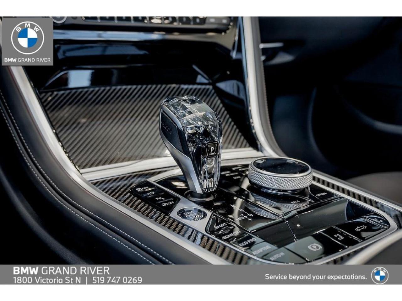 2026 BMW M850 i xDrive 2dr All-Wheel Drive Cabriolet Photo