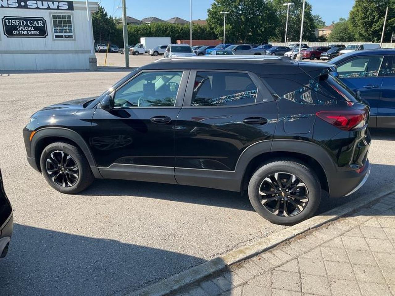 2023 Chevrolet TrailBlazer LT Photo