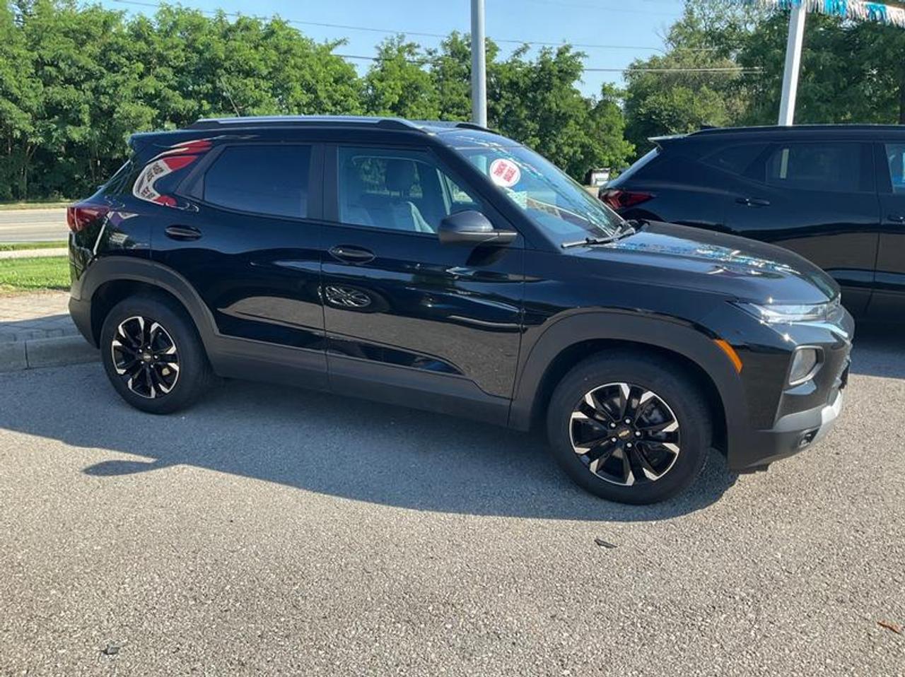 2023 Chevrolet TrailBlazer LT Photo