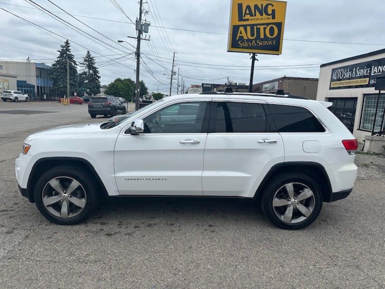 2015 Jeep Grand Cherokee Limited 4dr 4x4 Photo