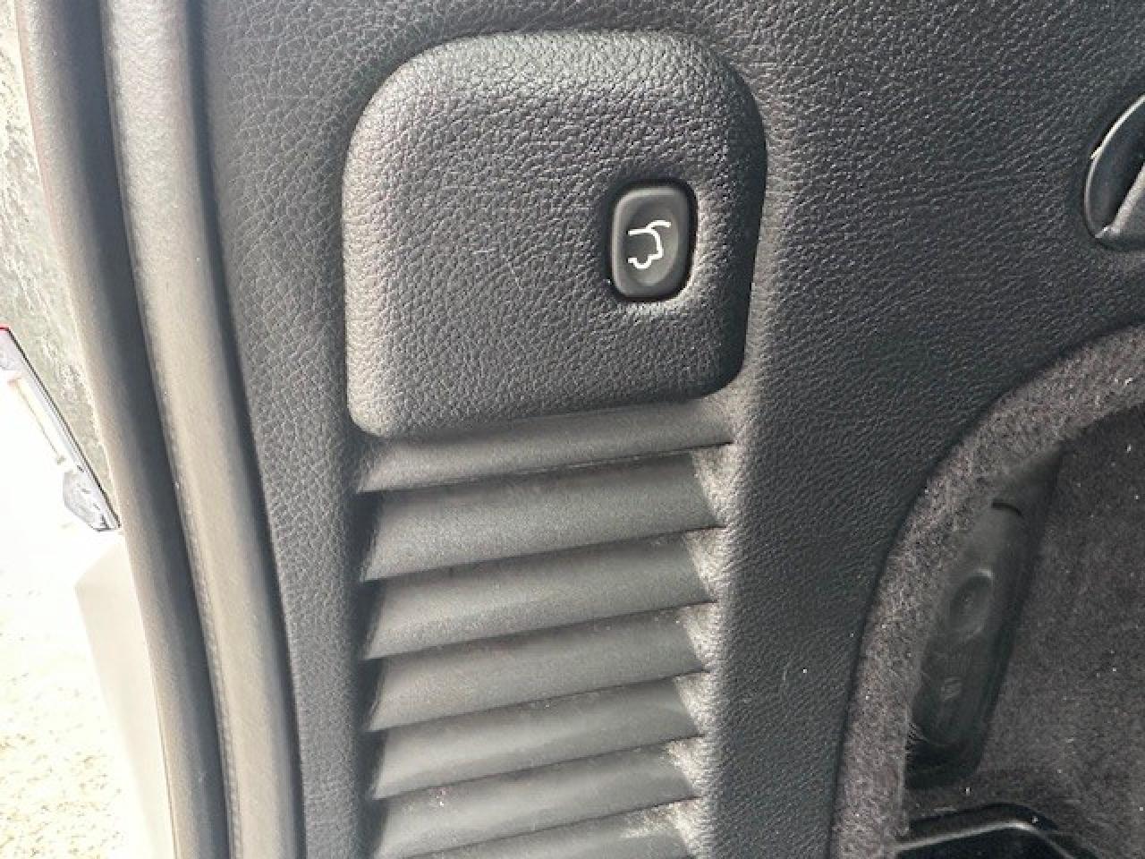 2015 Jeep Grand Cherokee Limited 4dr 4x4 Photo