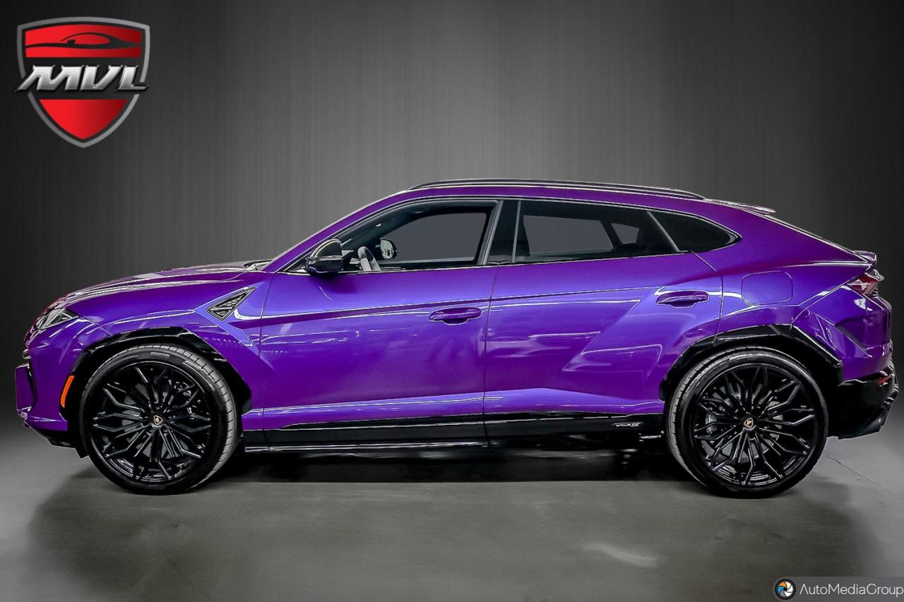 2025 Lamborghini Urus  Photo