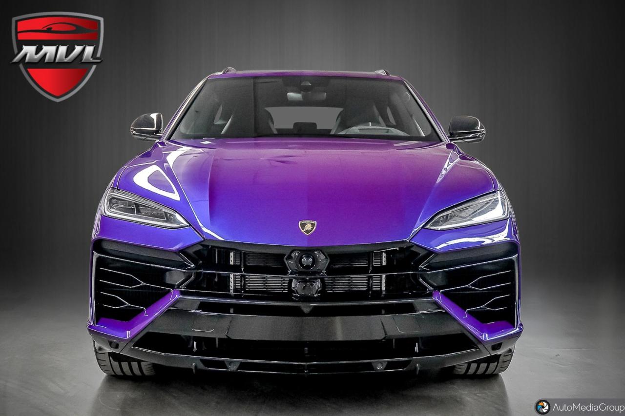 2025 Lamborghini Urus  Photo