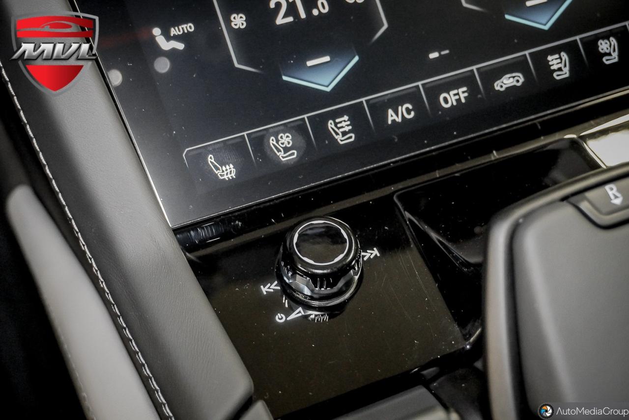 2025 Lamborghini Urus  Photo