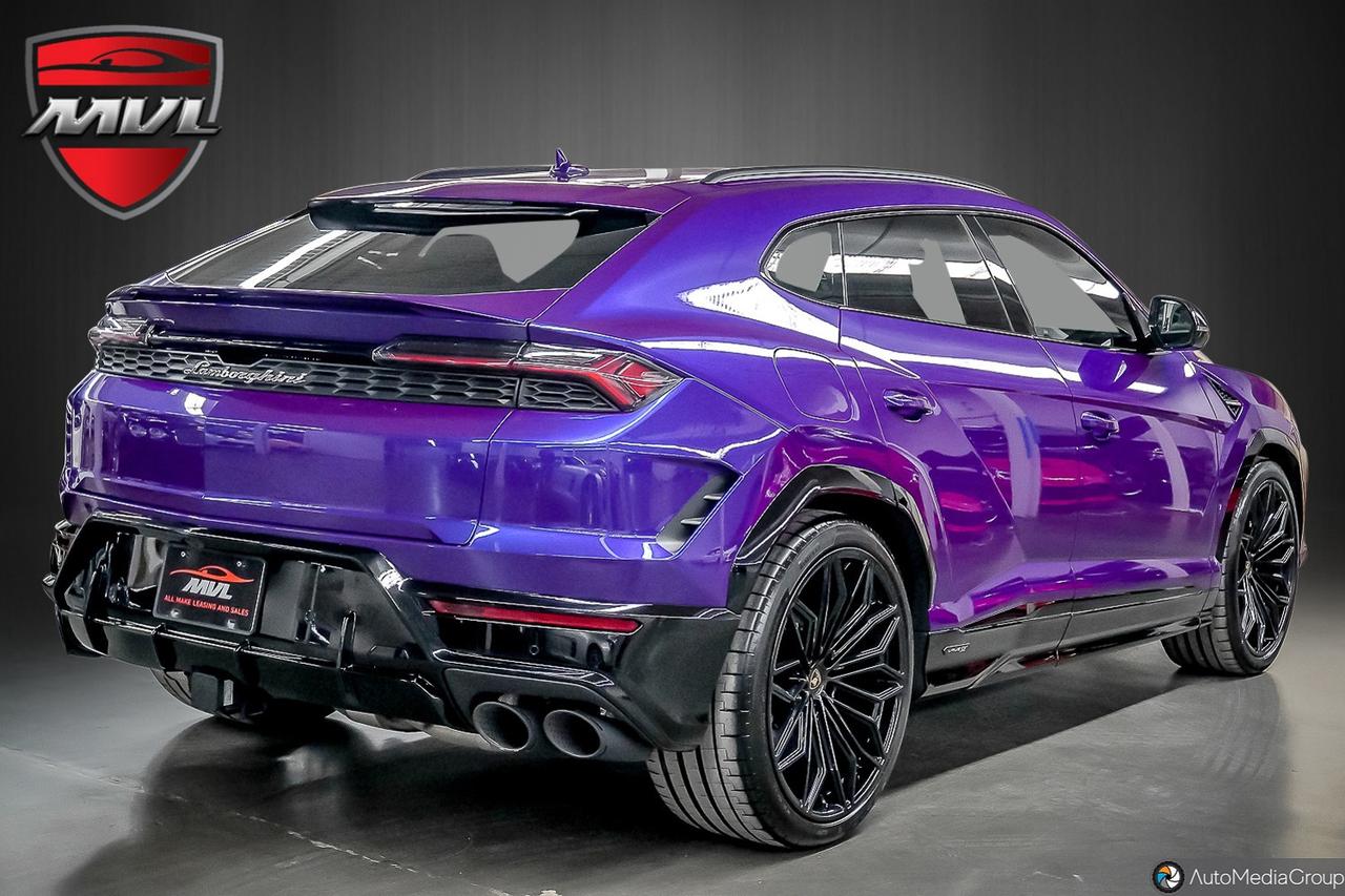 2025 Lamborghini Urus  Photo
