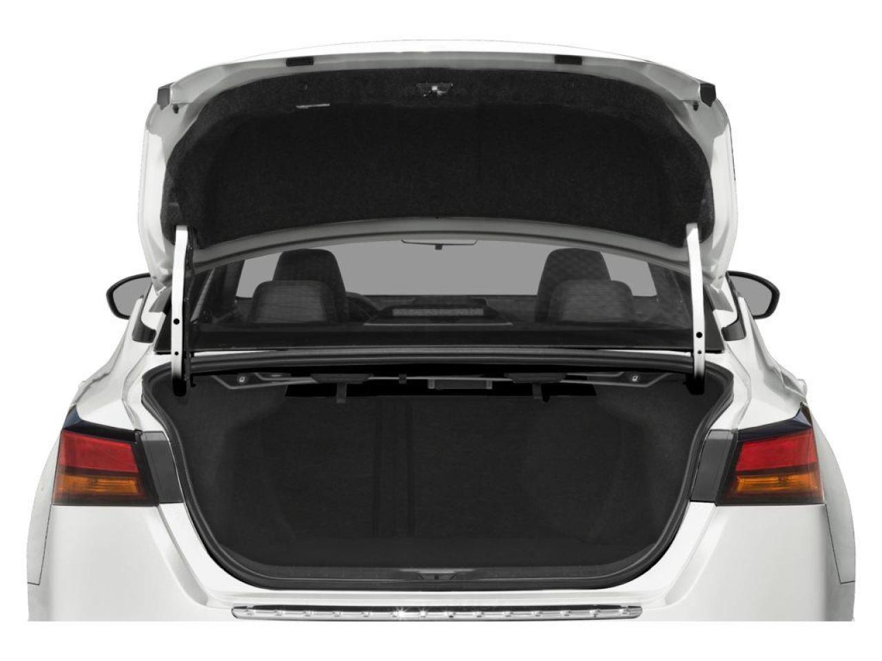 2025 Nissan Altima SR All-Wheel Drive Sedan Photo