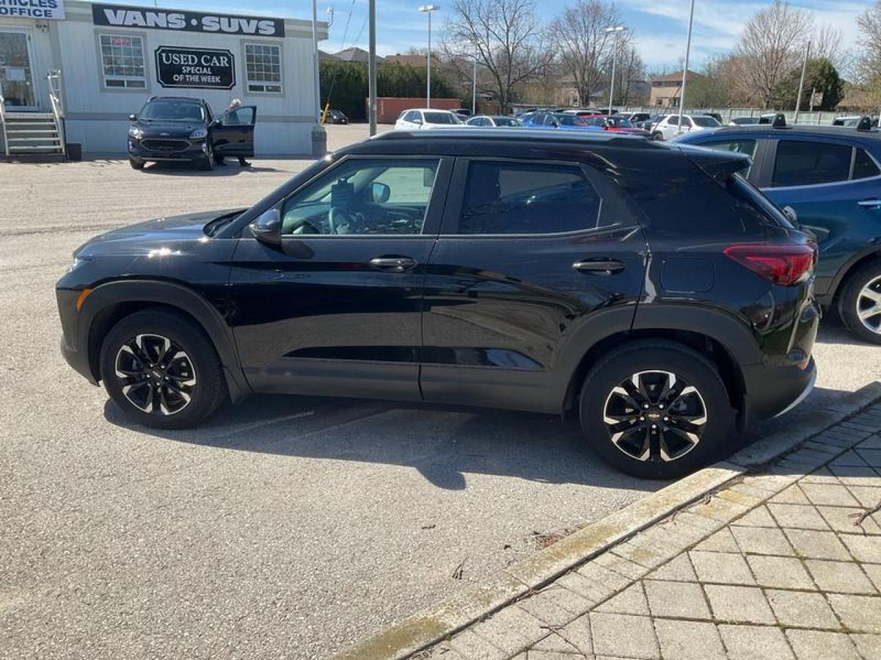 2023 Chevrolet TrailBlazer LT Photo4