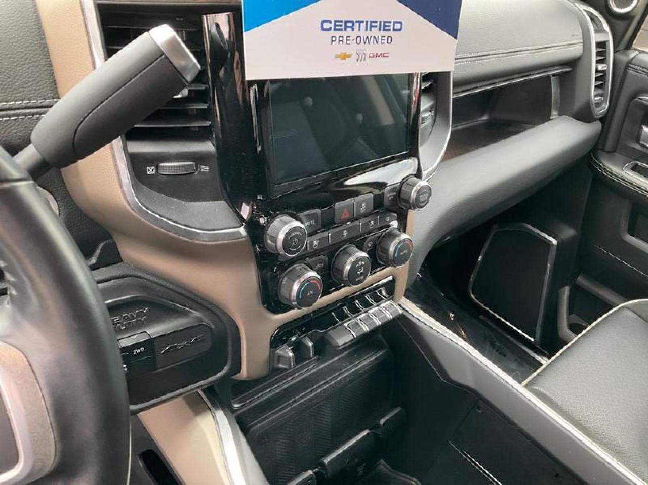 2022 RAM 3500 Laramie Photo