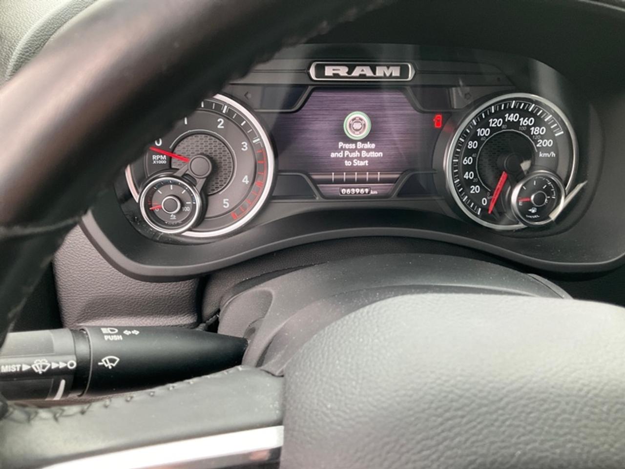 2022 RAM 3500 Laramie Photo4