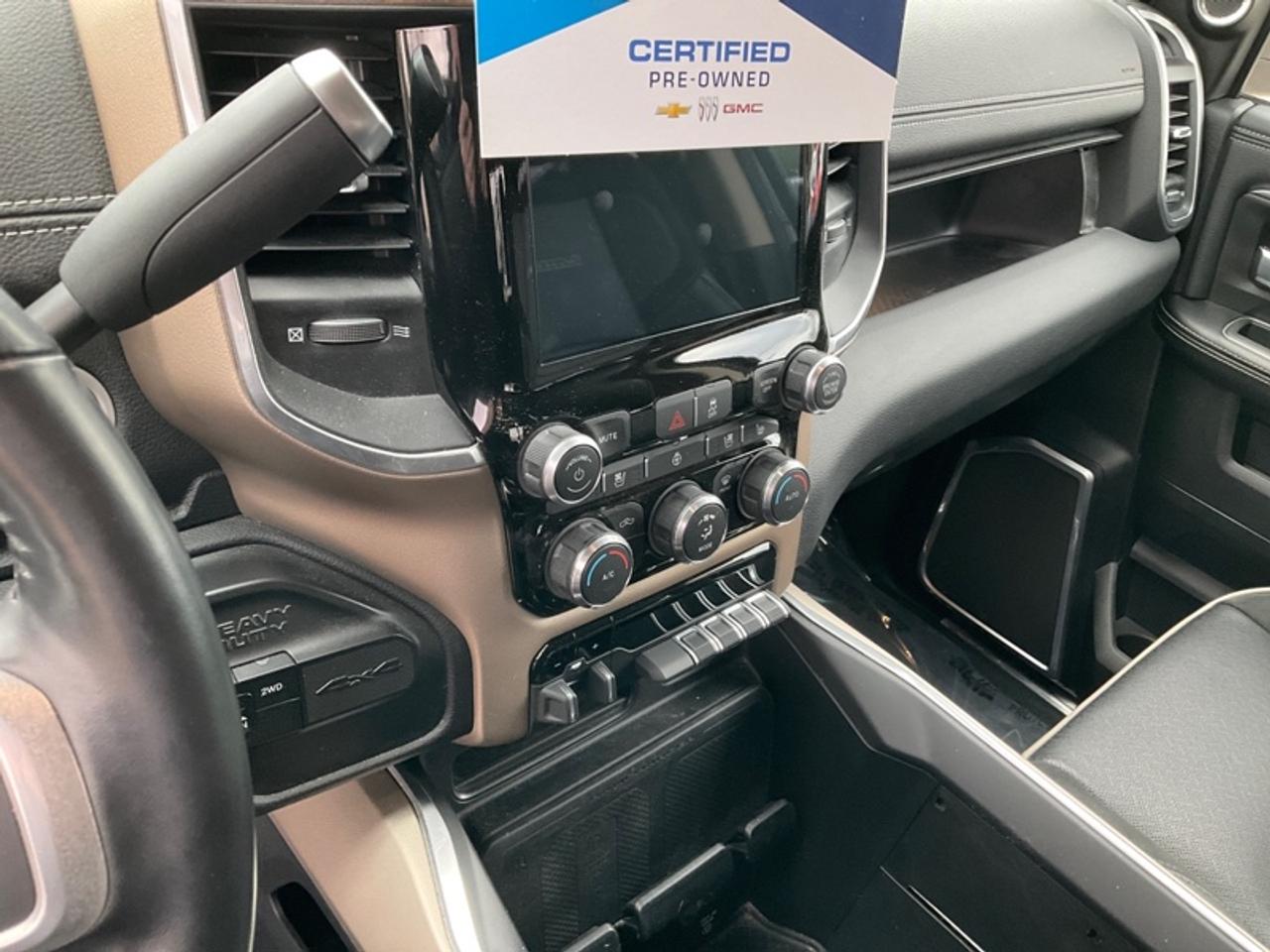 2022 RAM 3500 Laramie Photo