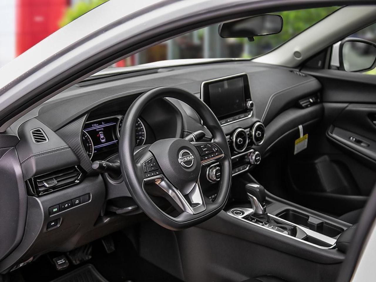 2025 Nissan Sentra SV 4DR SEDAN Photo