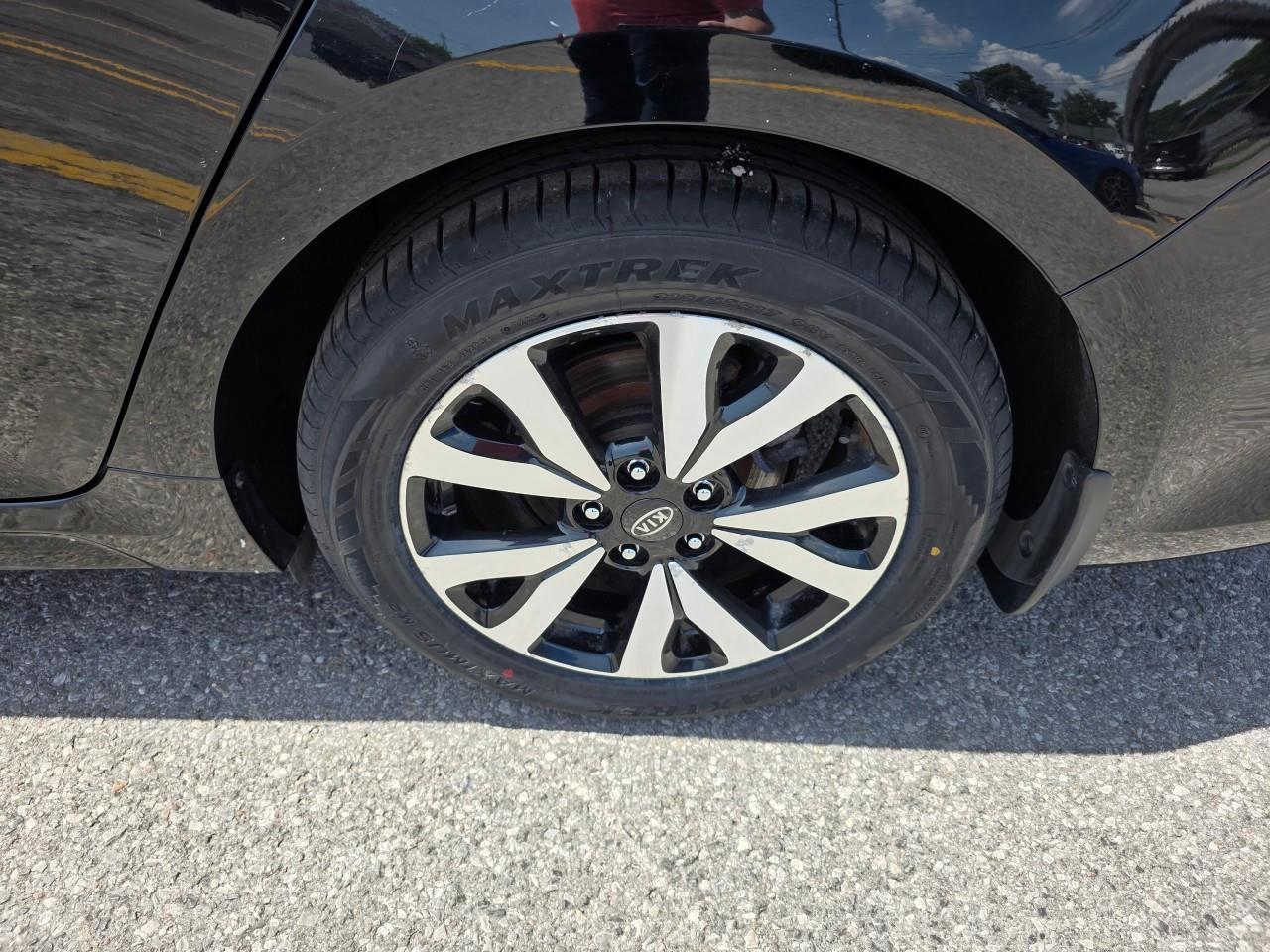 2018 Kia Optima LX 4dr Sedan Photo