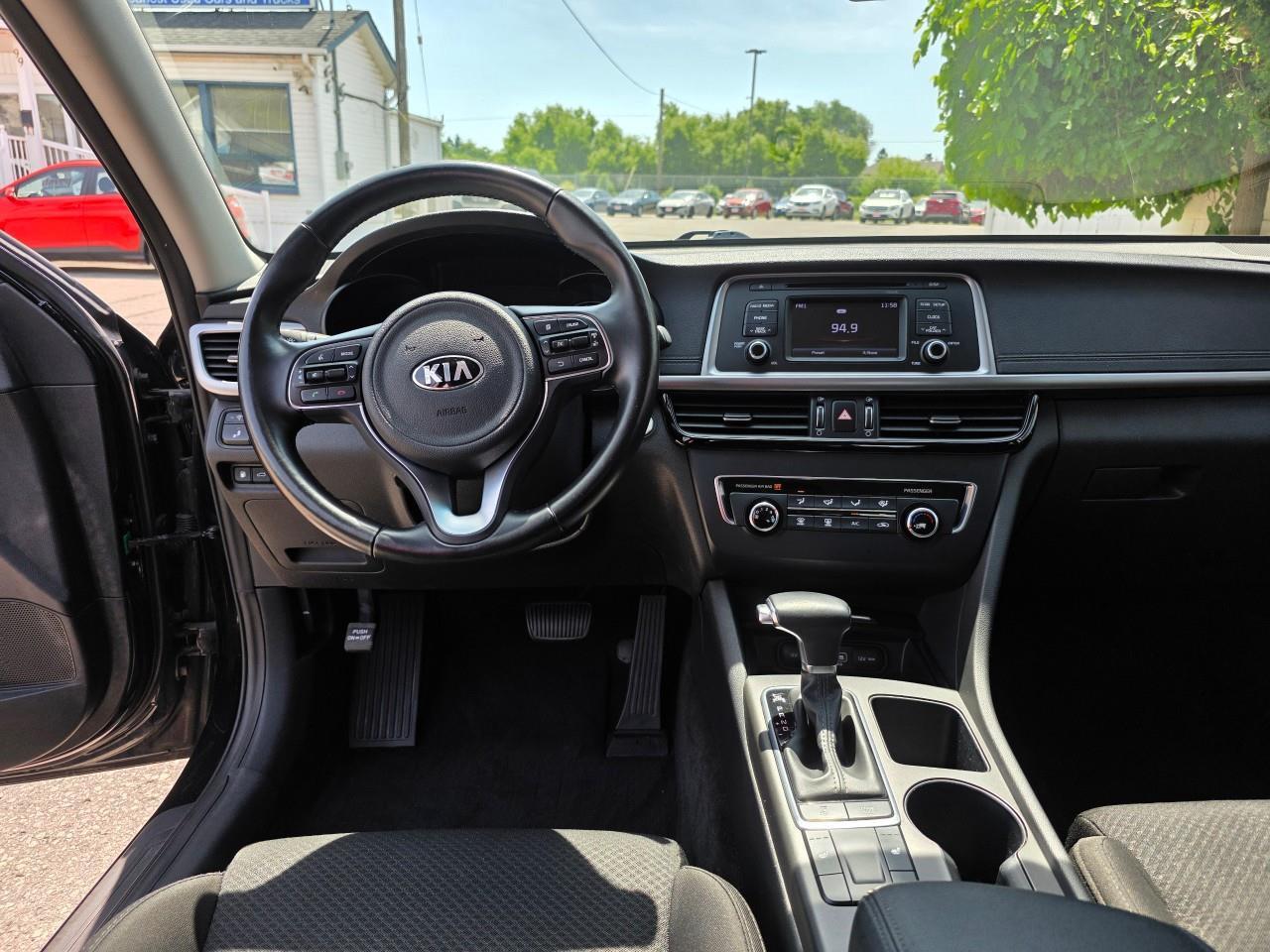 2018 Kia Optima LX 4dr Sedan Photo