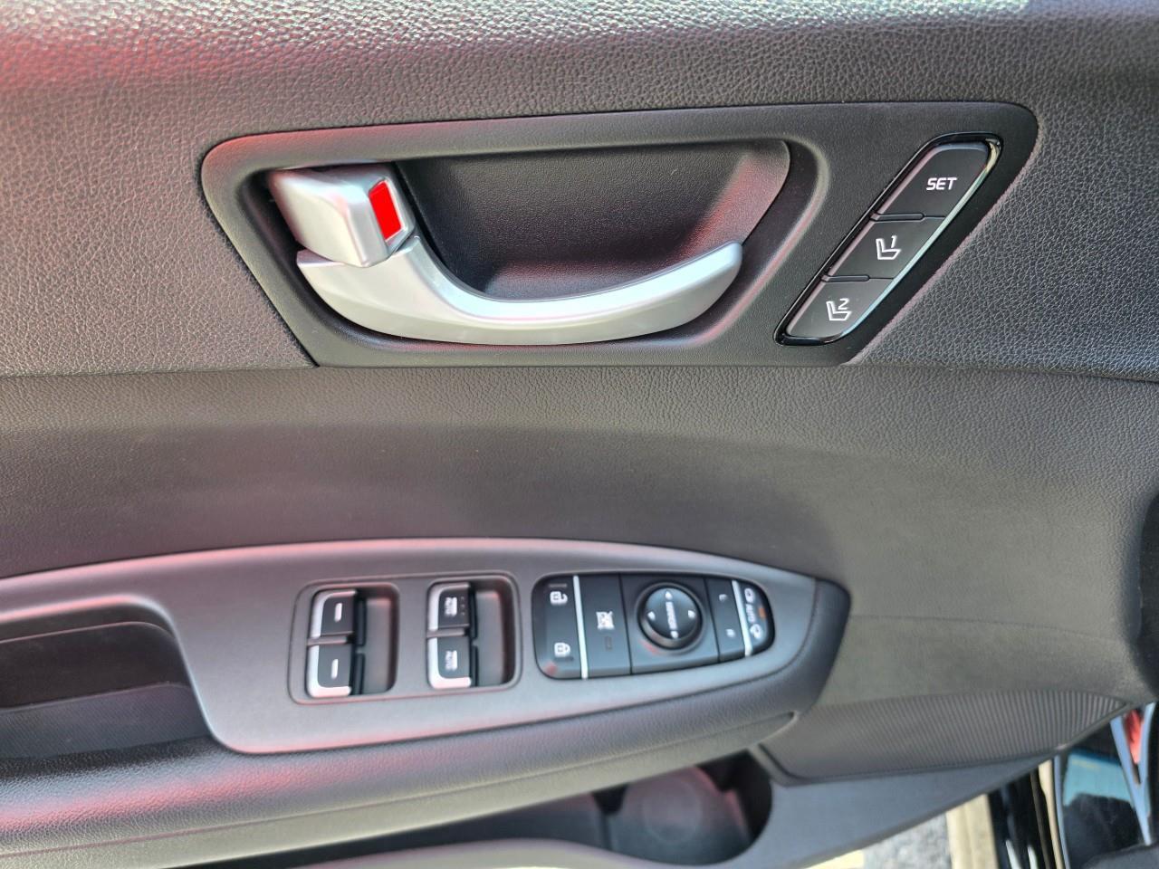 2018 Kia Optima LX 4dr Sedan Photo