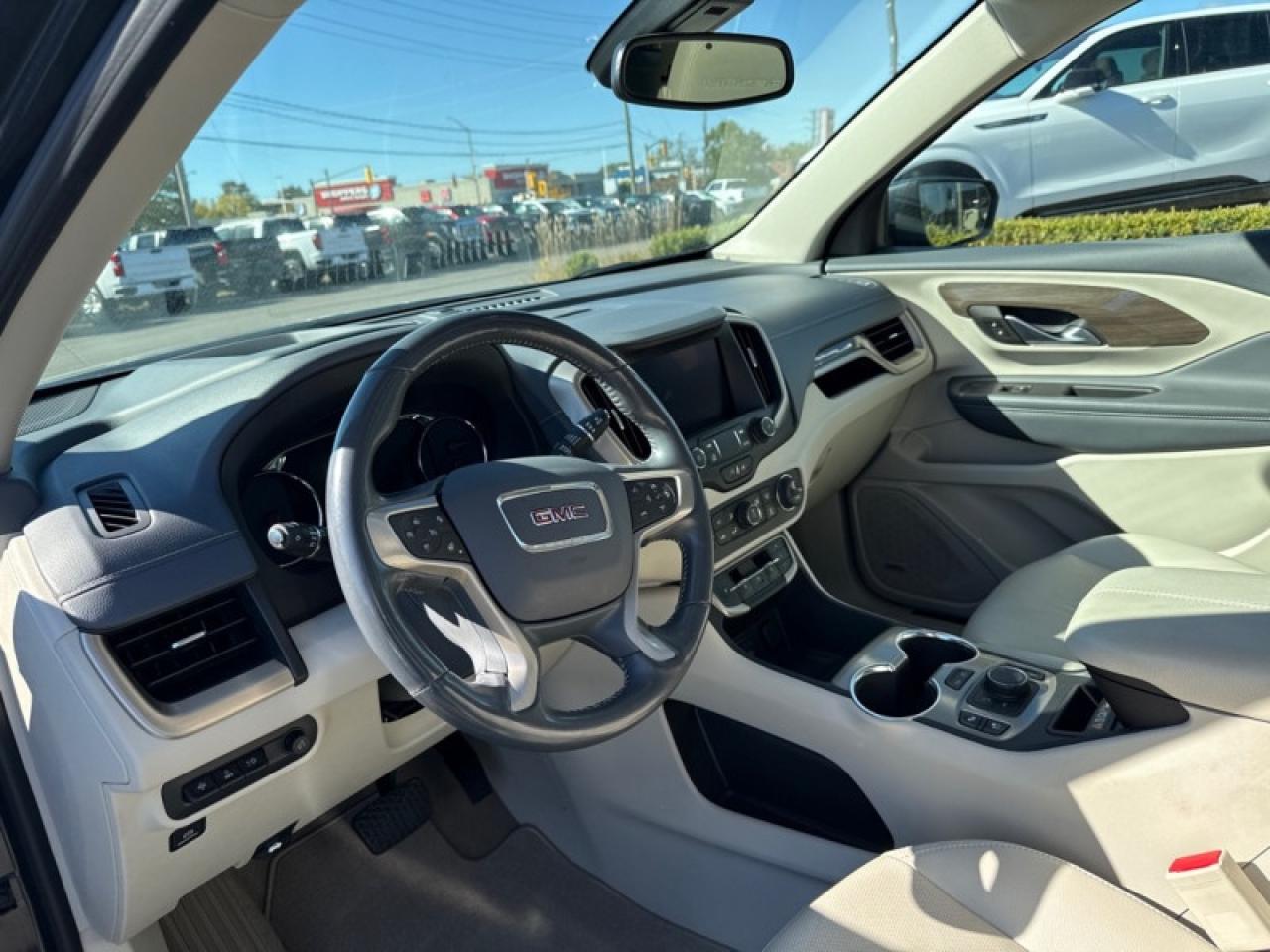 2022 GMC Terrain Denali Photo