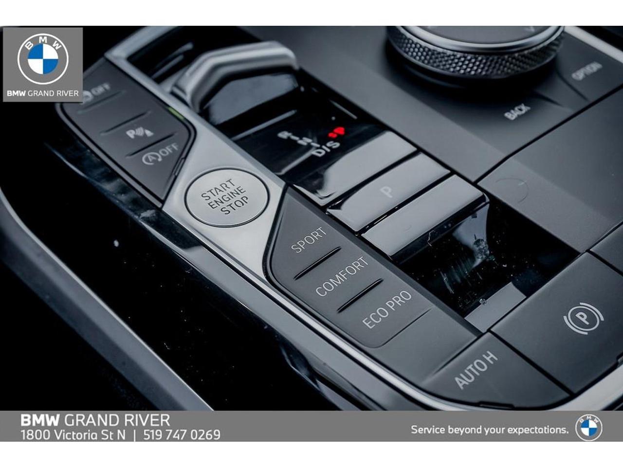 2024 BMW 330 i xDrive 4dr All-Wheel Drive Sedan Photo