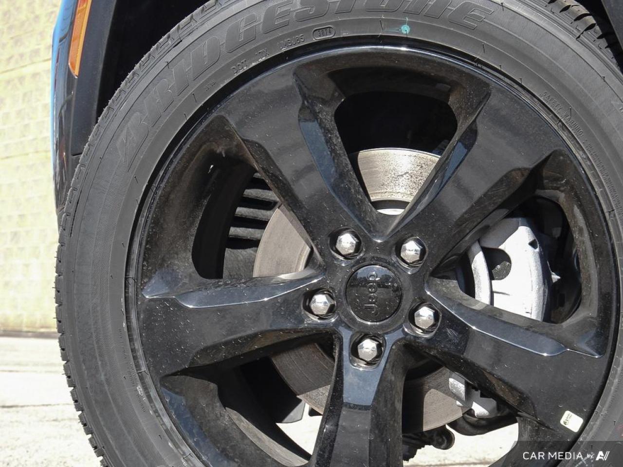 2025 Jeep Grand Cherokee Laredo 4dr 4x4 Photo