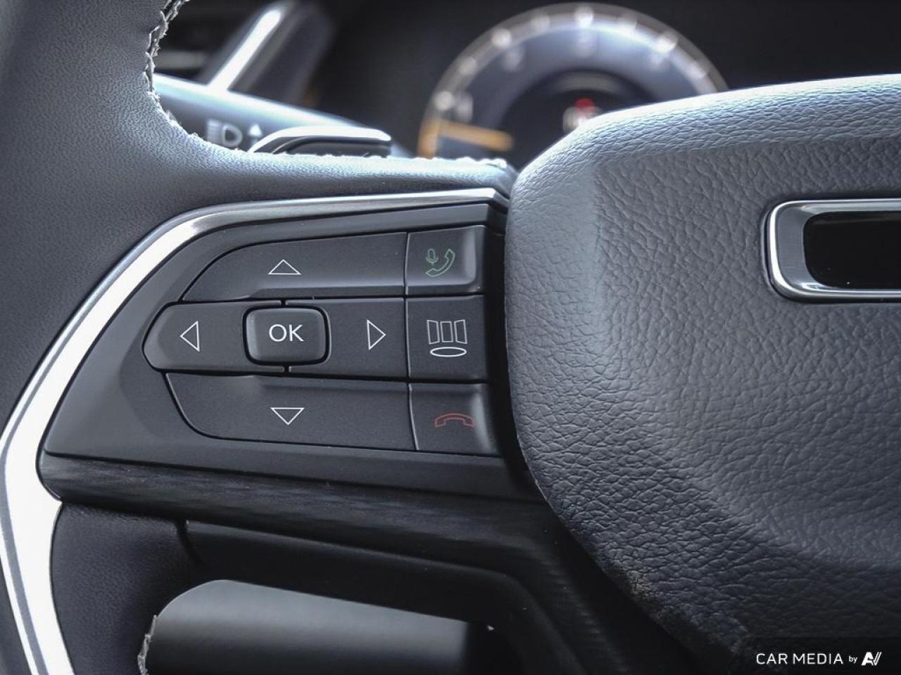 2025 Jeep Grand Cherokee Laredo 4dr 4x4 Photo