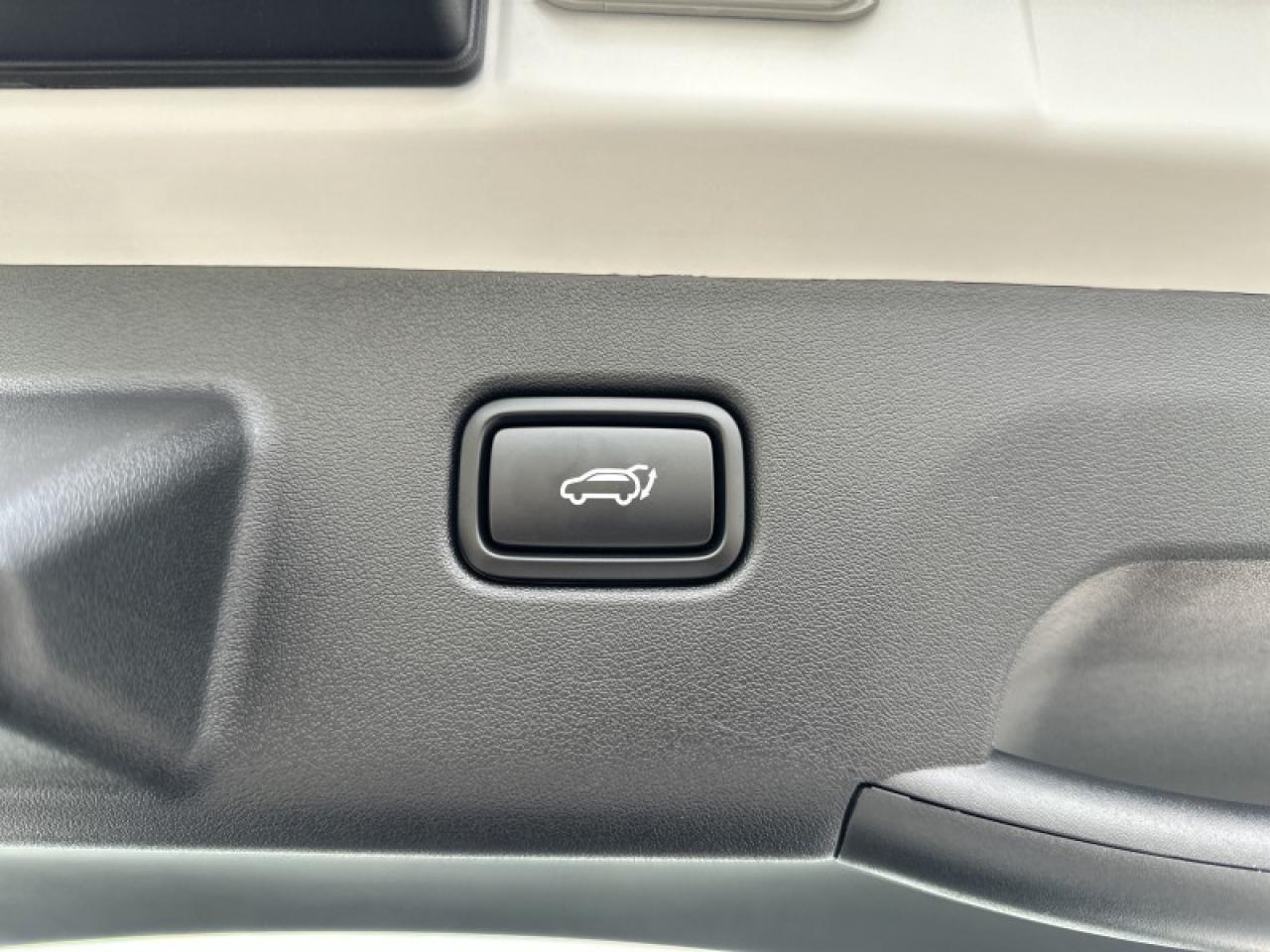 2025 Kia EV6 W/PREMIUM PKG Photo