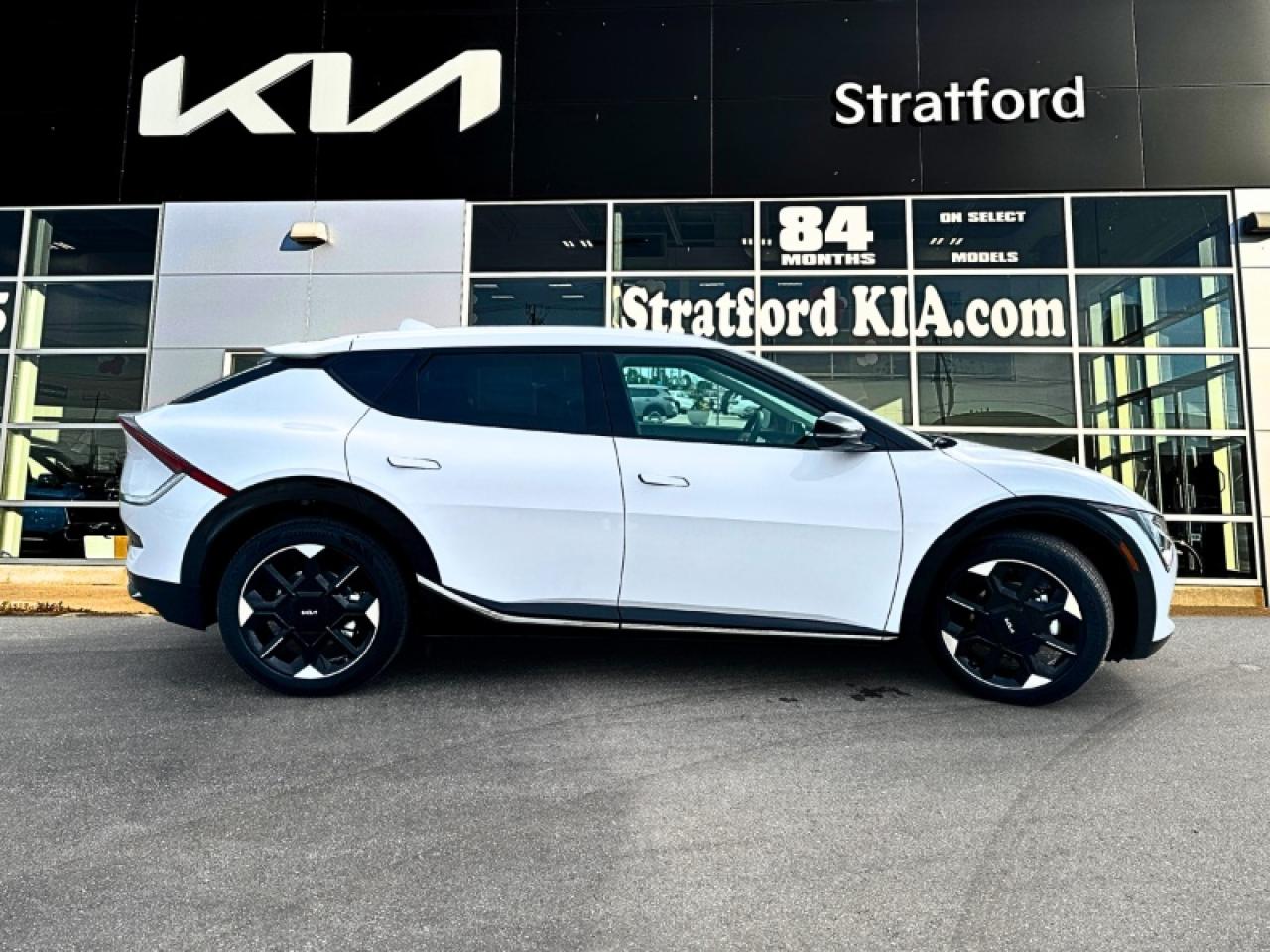 2025 Kia EV6 W/PREMIUM PKG Photo