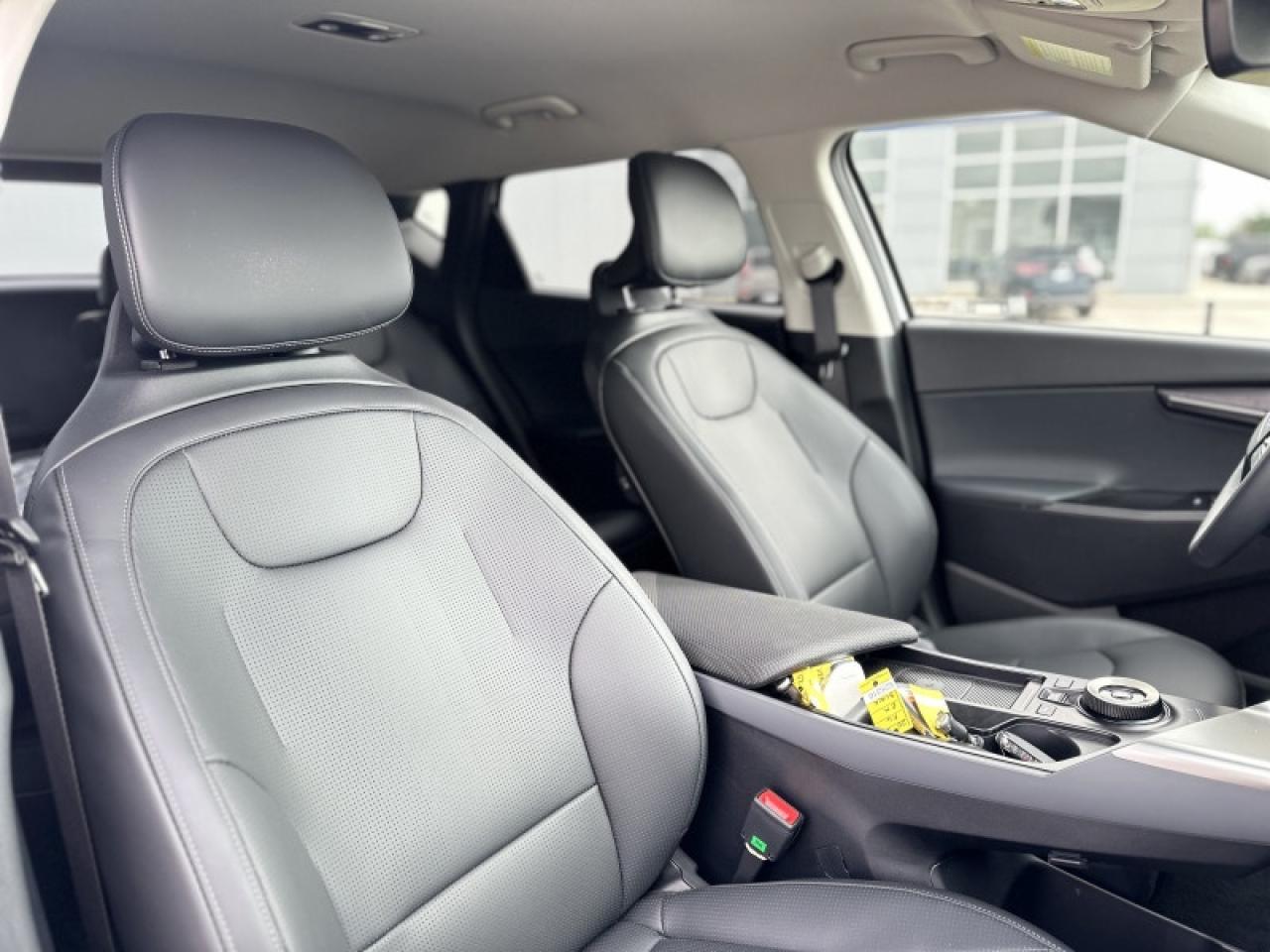 2025 Kia EV6 W/PREMIUM PKG Photo