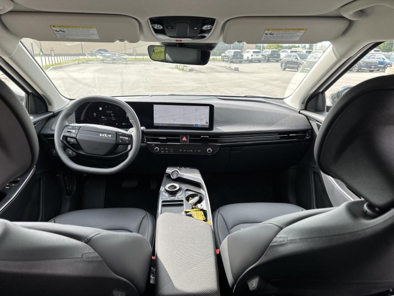 2025 Kia EV6 W/PREMIUM PKG Photo