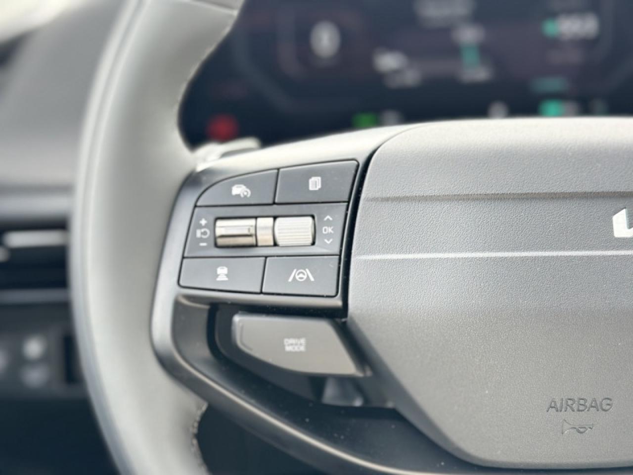 2025 Kia EV6 W/PREMIUM PKG Photo