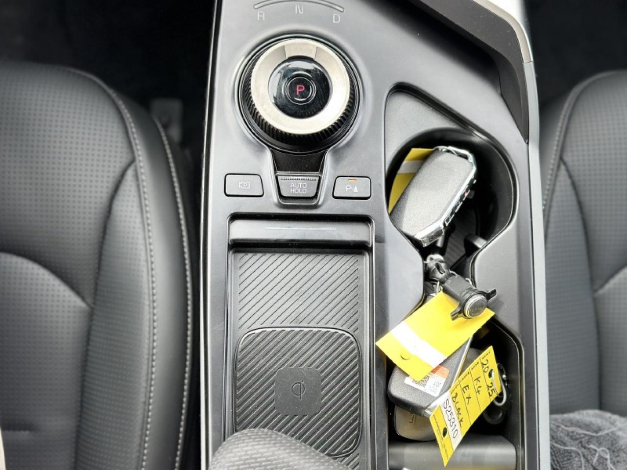 2025 Kia EV6 W/PREMIUM PKG Photo