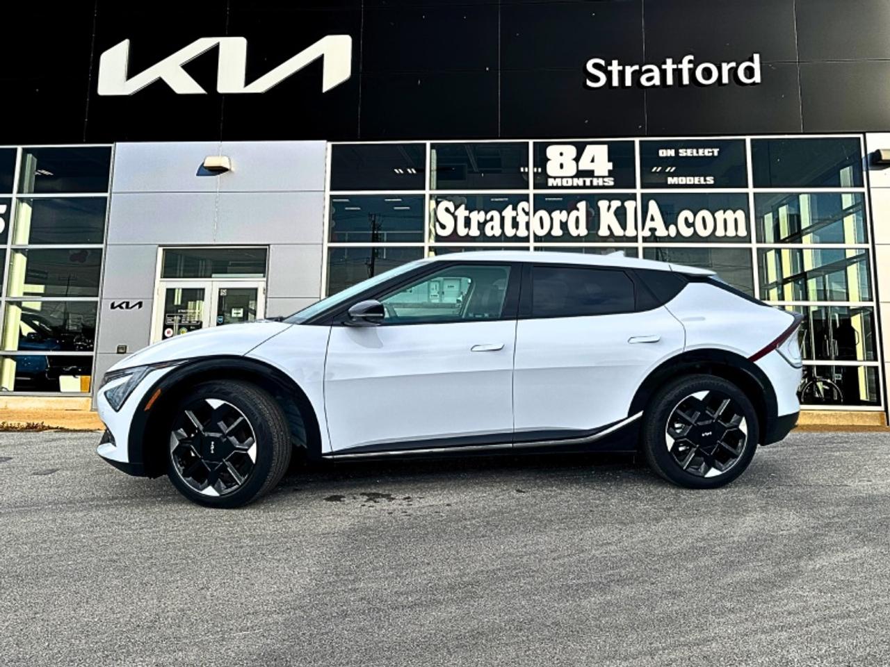 2025 Kia EV6 W/PREMIUM PKG Photo