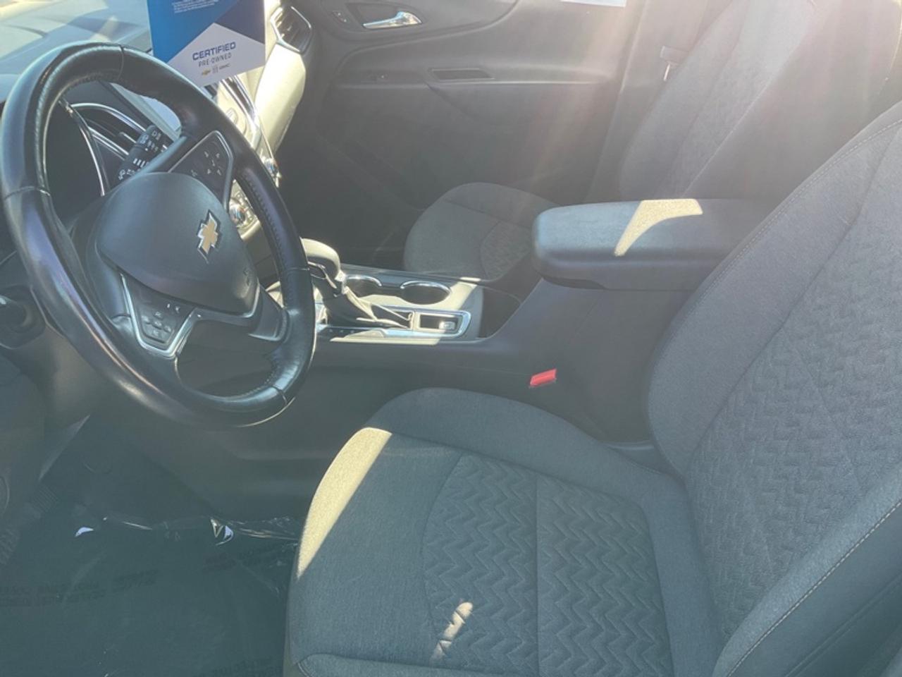 2022 Chevrolet Equinox LT Photo