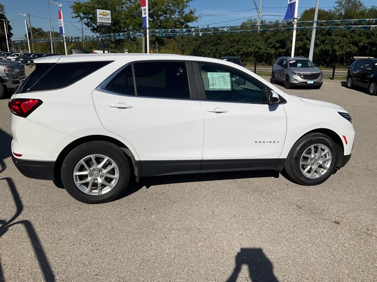 2022 Chevrolet Equinox LT Photo