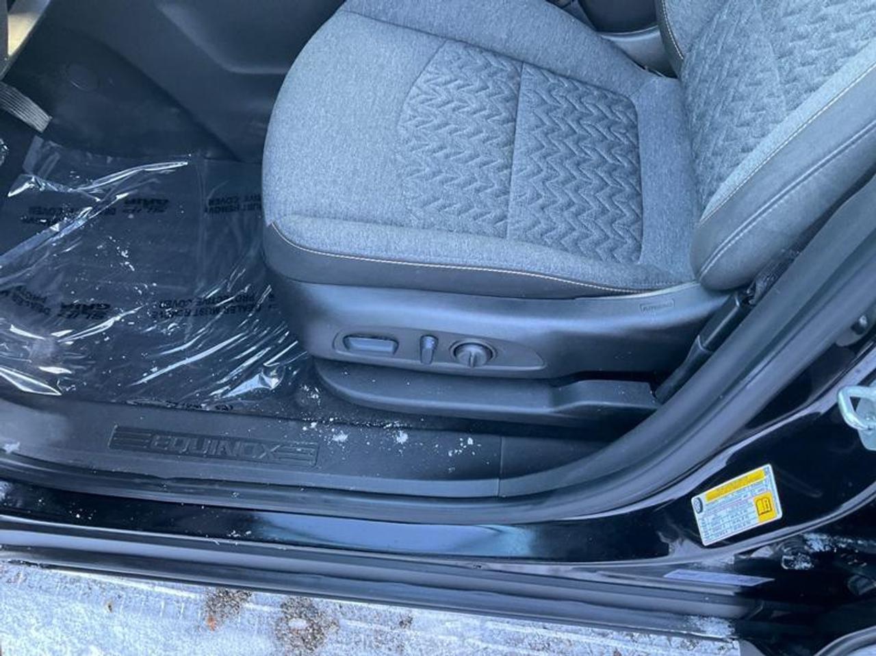 2023 Chevrolet Equinox LT Photo