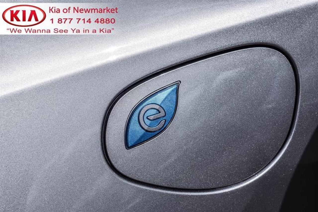 2018 Chrysler Pacifica Touring Plus Passenger Van Photo