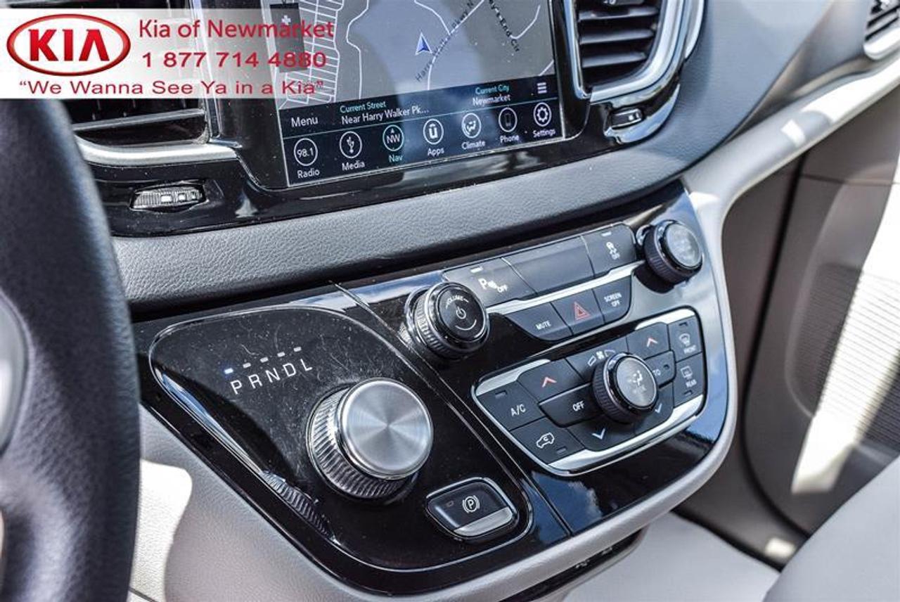 2018 Chrysler Pacifica Touring Plus Passenger Van Photo